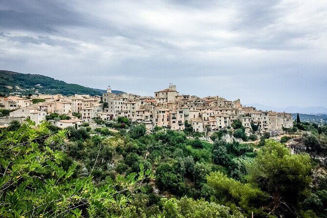 Private Full-day French Riviera and Hilltop Villages Tour - Pickup, transport, and the small conveniences that matter