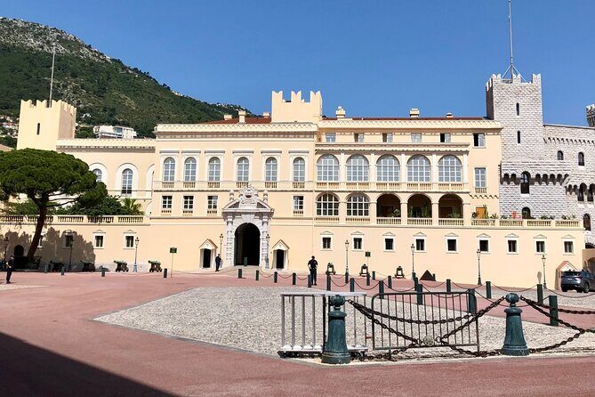 Private Full Day Tour : Eze, Monaco, Monte-Carlo - Moyenne Corniche start: the scenic road that sets the tone