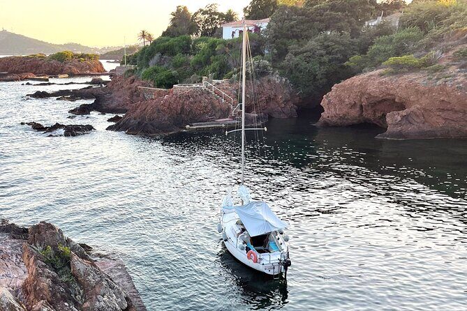 Private sailing excursion & Provencal picnic - Quick hits before you go