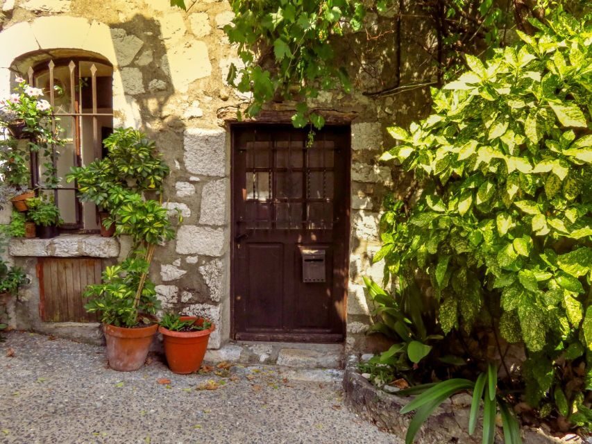 Provence Countryside & Medieval Villages Day Trip - Gorges du Loup and Saup du Loup Waterfalls