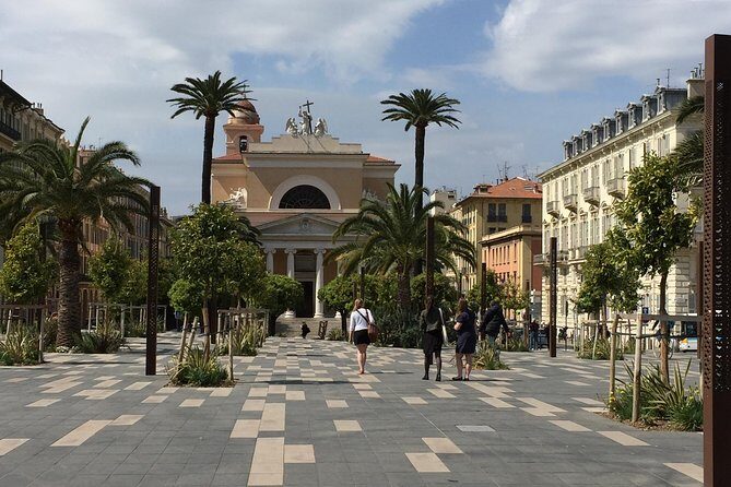 Provence Sea & Countryside Full-Day Private Tour - The real value: guide, pacing, and how Yvonne’s approach changes the day