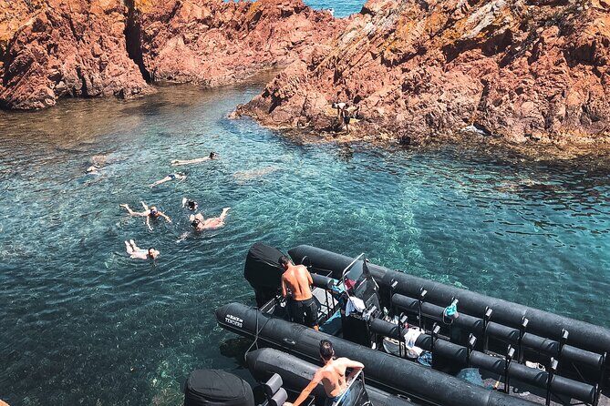 Sea excursion - Estérel Massif by boat - Return to port: last looks at turquoise coves
