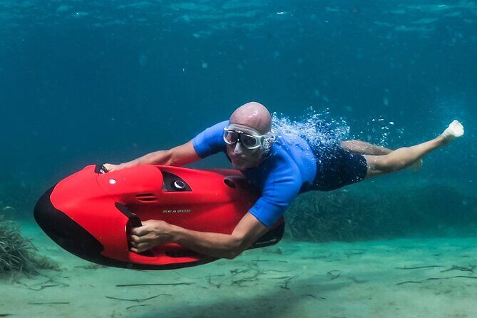 Session of 30 minutes of Unique Sensations in Underwater Scooter - Why The Underwater Scooter Feels Different Here