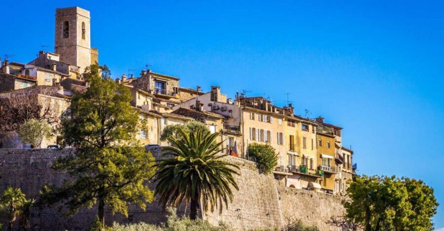 Taste of Provence French Countryside Half Day Private Tour - Grasse for Perfume: A Factory Visit Where Craft Takes Center Stage