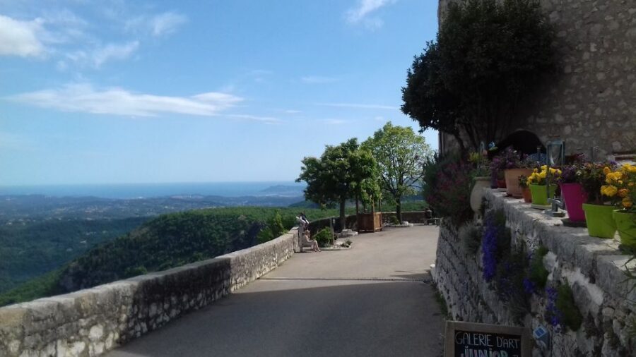 Taste of Provence French Countryside Half Day Private Tour - Gourdon’s Eagle’s Nest: The 760-Meter View That Changes Your Mood