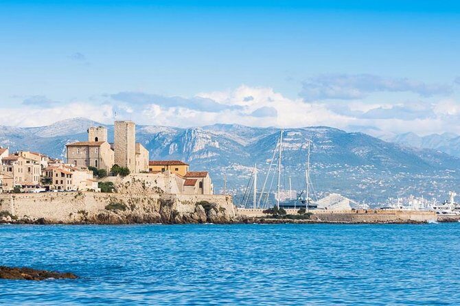 Transfer - Nice Airport> Antibes - Communication That Keeps the Trip From Spiraling