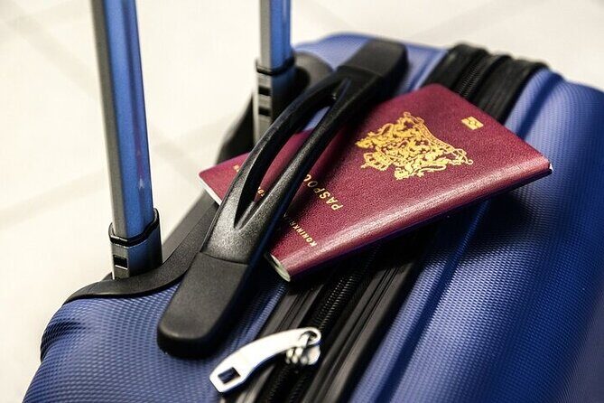 Transfer: Nice City Center to Côte d'Azur Airport(NCE) - Price and value: what $42.83 buys you in the real world
