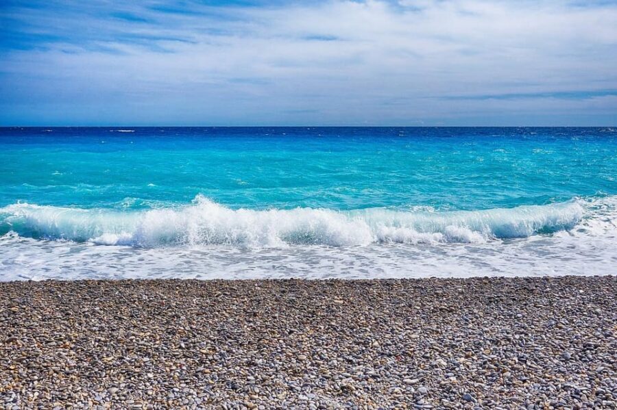 Visit Saint Paul de Vence, Antibes, and Cannes: 7-Hour Tour - Who this tour suits best (and who might want a different plan)
