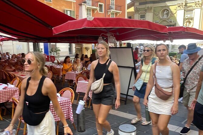 Walking tour of Nice, the old town & the Coline du Château - How to use this tour to plan the rest of your Nice days